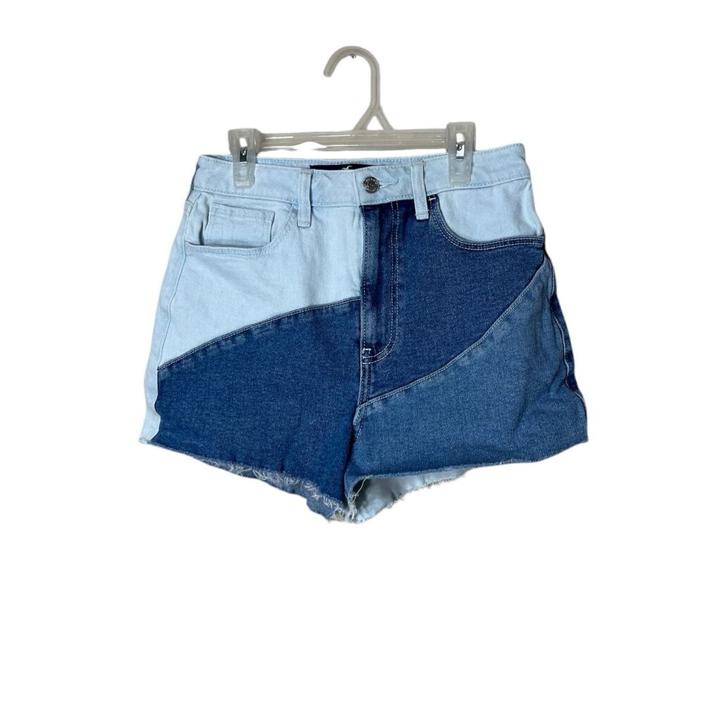 Hollister Ultra High-Rise Mom‎ Shorts Patchwork Denim Stretch Size 3